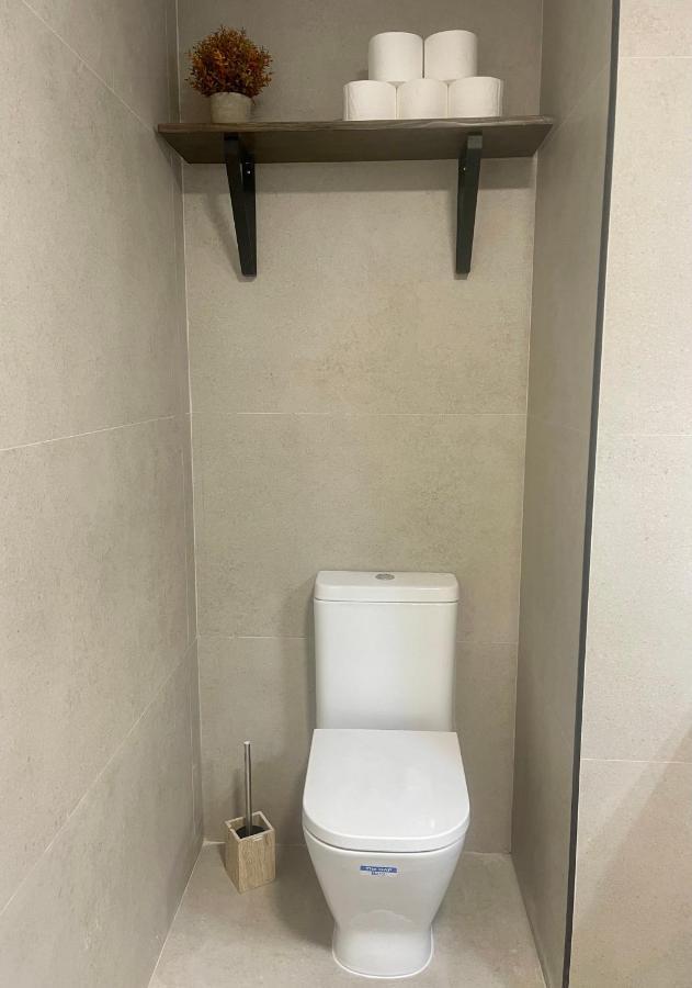Sky Views Studio In City Centre Аликанте Экстерьер фото